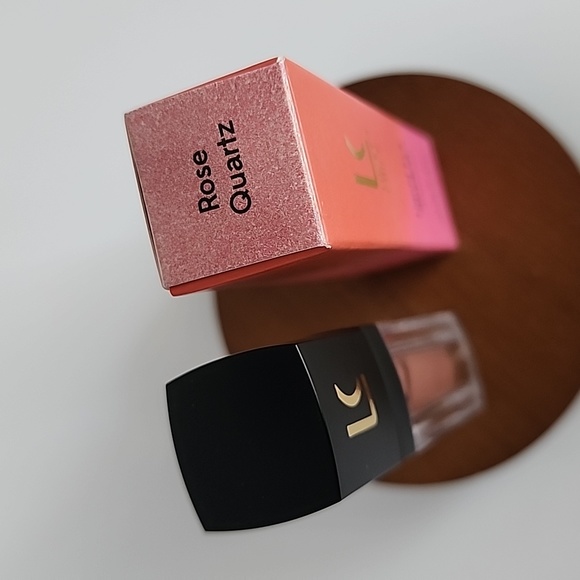 Lucky Chick Liquid Eyeshadow - Rose Quartz - Picture 2 of 9